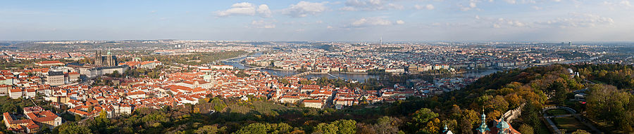 Blick vom Petřín Richtung Osten